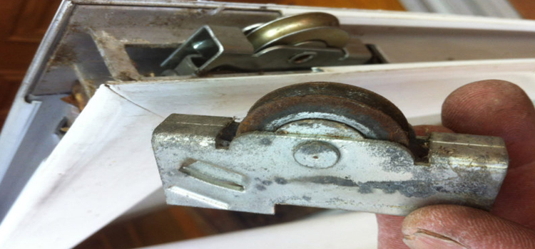 screen door roller repair in The Villages